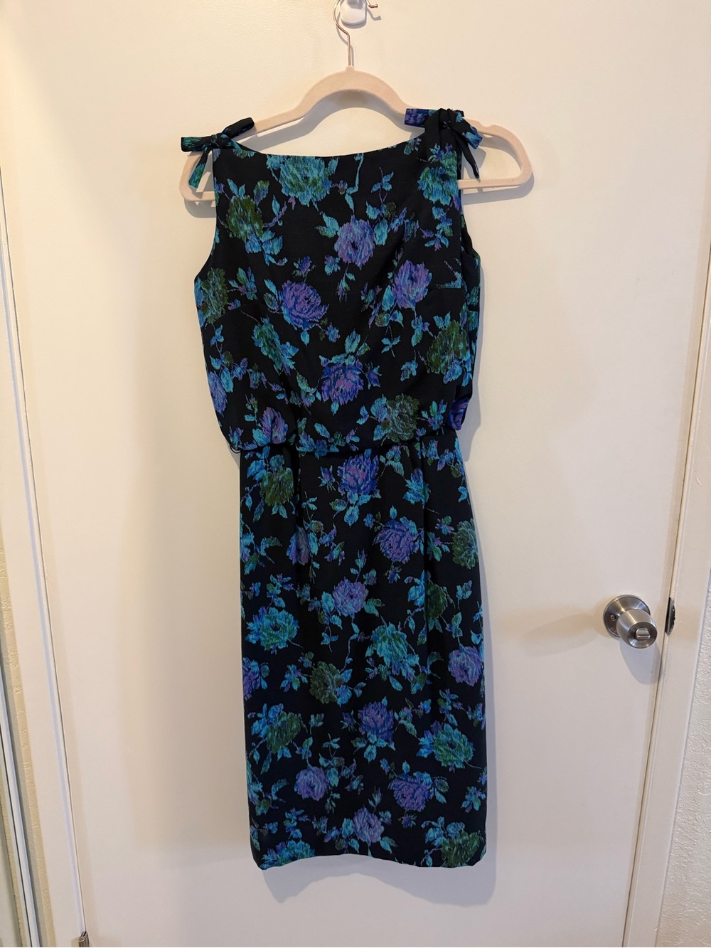 Vintage Mr. Mort Black Floral Midi Dress – Blue Purple Roses